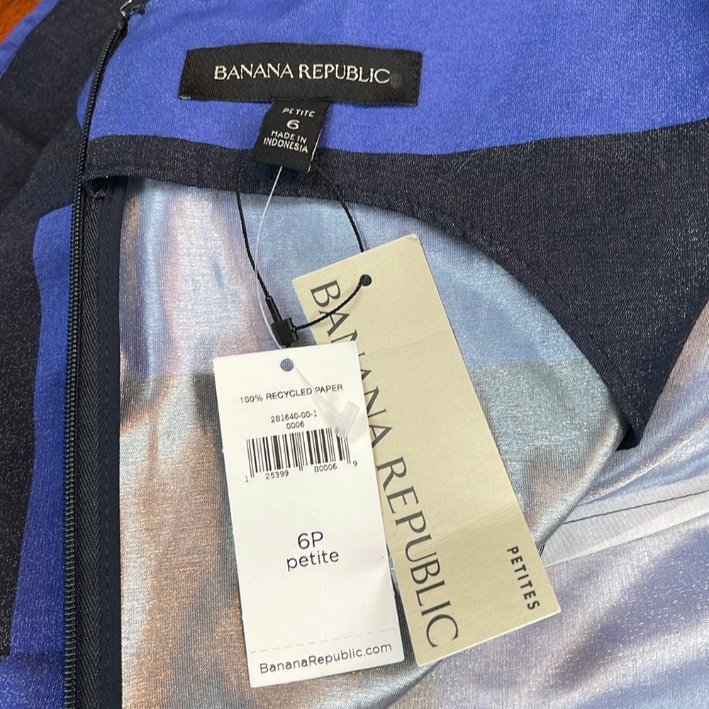 BANANA REPUBLIC STRIPED PEPLUM TOP - Picture 10 of 11